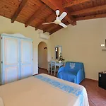 فندق L'esagono 3*