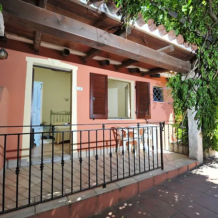 L'esagono 호텔 산테오도로