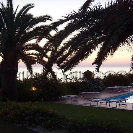 Hotel L'esagono San Teodoro (Sardinia)