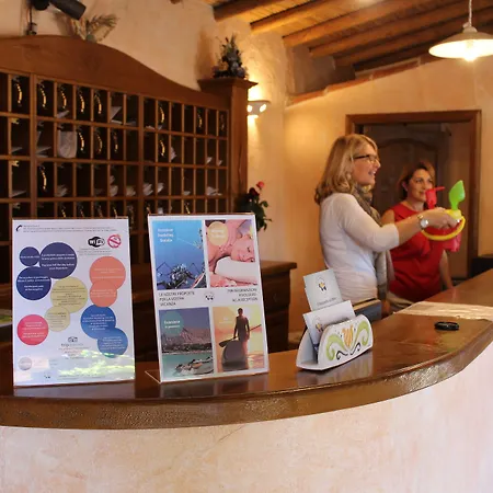 L'esagono Hotel 3*