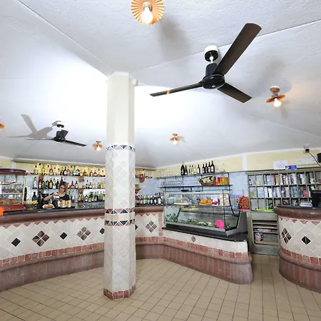 L'esagono Hotel San Teodoro (Sardinia)