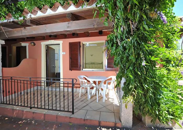 L'esagono Hotell San Teodoro (Sardinia)