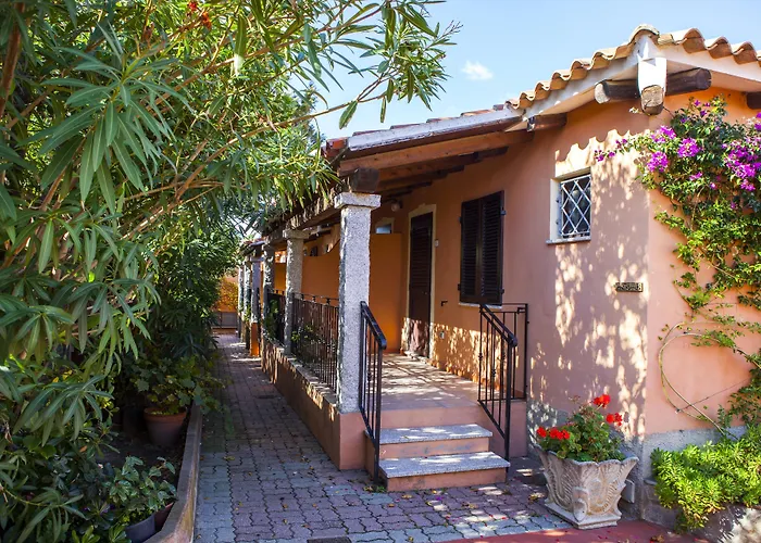 Hotell L'esagono San Teodoro (Sardinia)